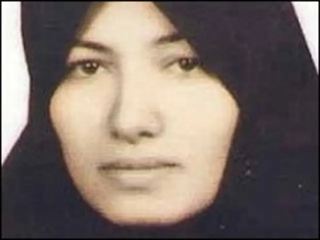 Sakineh Mohammadi Ashtiani, mulher condenada a apedrejamento no Irã