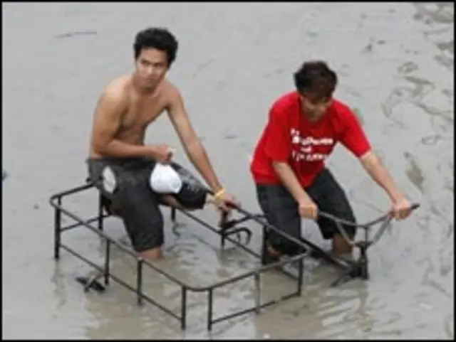 این توفان در فیلیپین خسارات زیادی به مردم وارد کرد