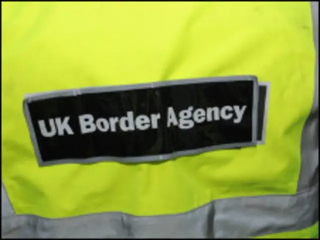 Куртка с эмблемой пограничной службы Британии