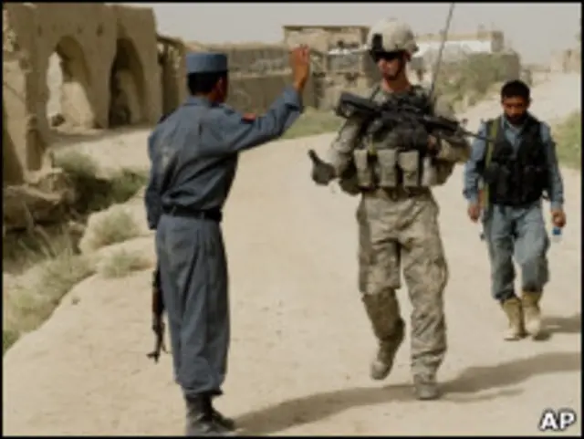 Солдат в Афганистане