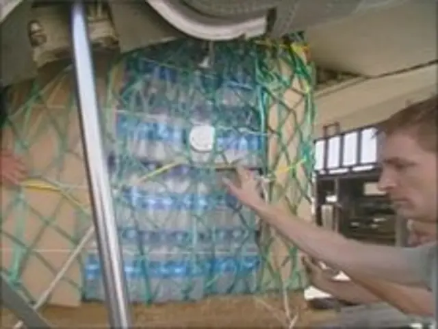 ارسال کمک به نیروهای ائتلاف در افغانستان