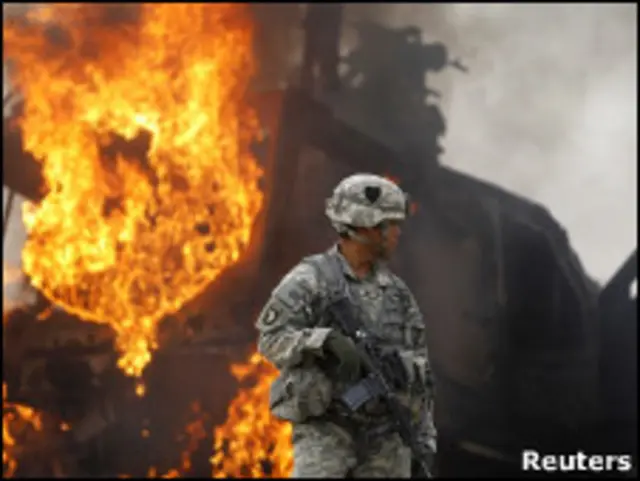 يوازې د روان ۲۰۱۰ کال له پيل راهیسې په افغانستان کې د بهرنیو ځواکونو ۴۳۰ پوځیان او افسران وژل شوي دي.