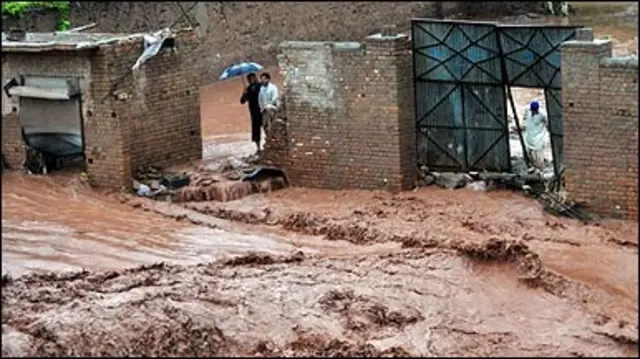 پولیس چارواکي: په وژل شو کسانو کې ۴ ماشومان او یوه مېرمنه شامله ده