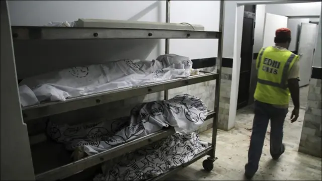 کراچی میں حالات کشیدہ