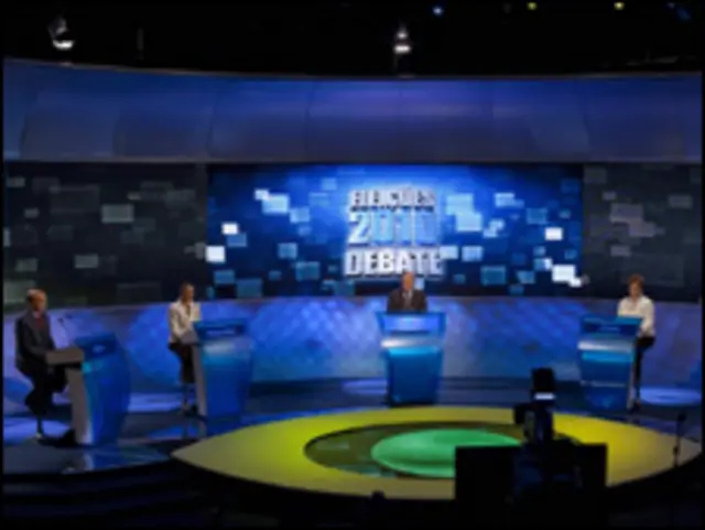Debate de candidatos à Presidência nesta quinta-feira (AP, 5 de agosto)