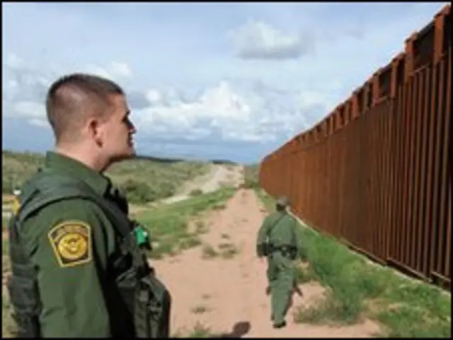 Banyak pihak di AS menghendaki pengamanan perbatasan diperketat