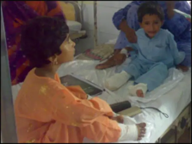 ڈیرہ اسماعیل خان کے مضافاتی علاقے میں بارودی سرنگ سے متاثر ہونے والے بچے