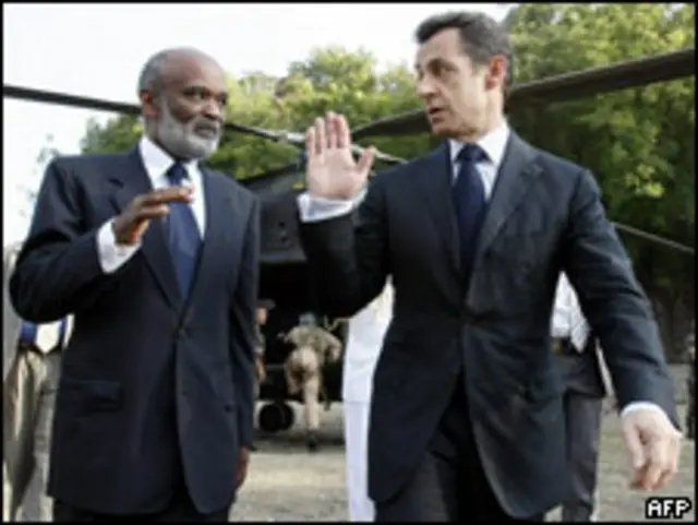 Nicolas Sarkozy y Réné Préval.