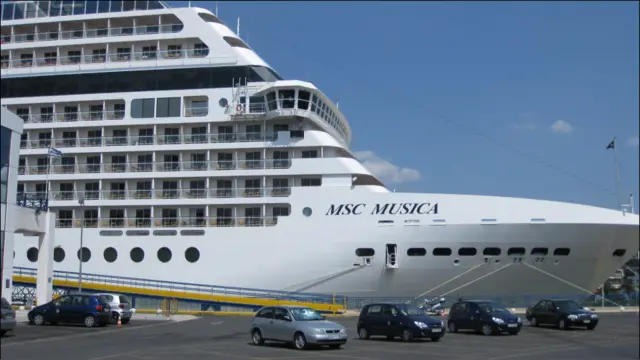 比雷埃夫斯港郵輪港