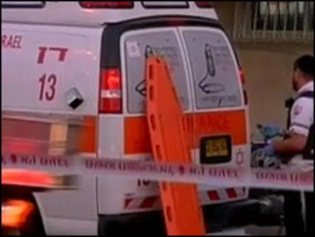 Polisi dan ambulan siap membantu