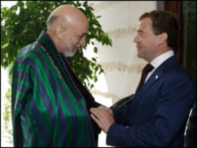 مدفيديف وكرزاي