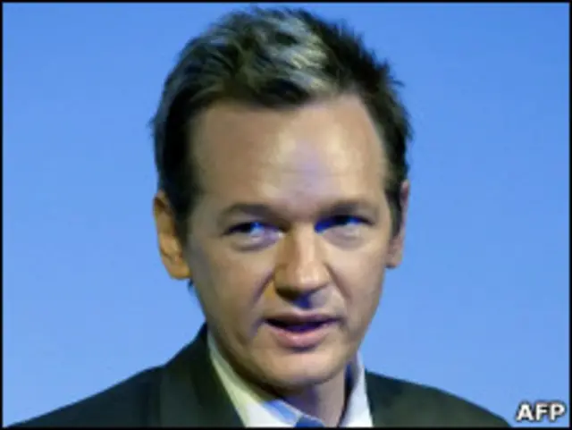 جولین آسانژ 