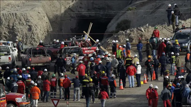 Imágenes del exterior de la mina