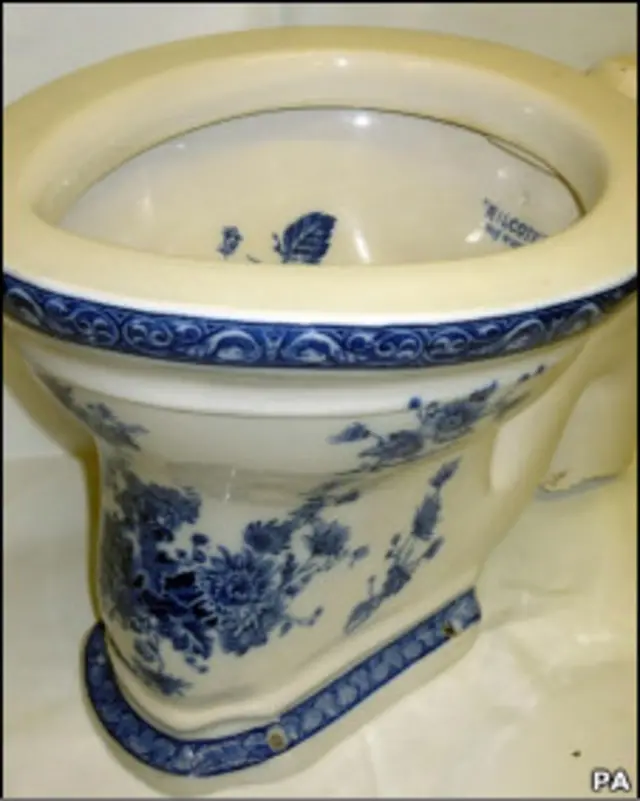 Privada que pertenceu a John Lennon