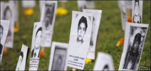 Memorial a los muertos durante el conflicto armado en Perú
