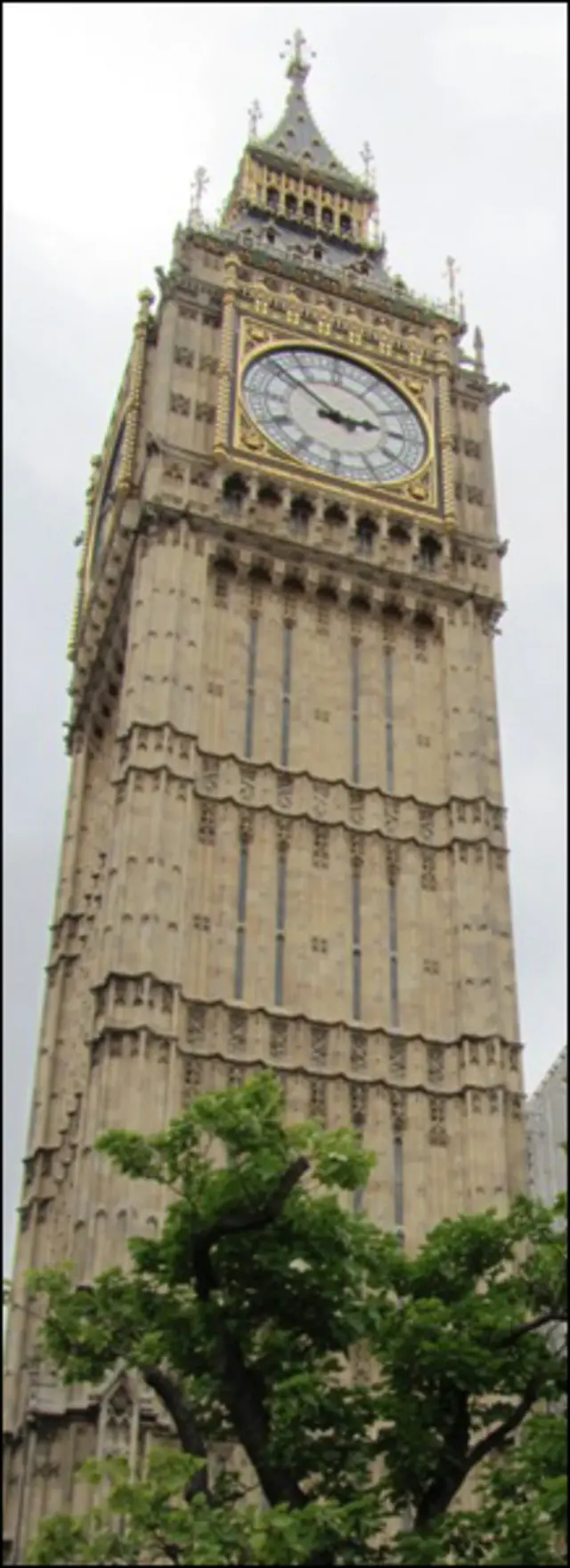 عکسی از ساعت بیگ بن لندن