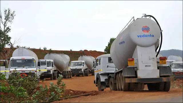 वेदांता के ट्रक
