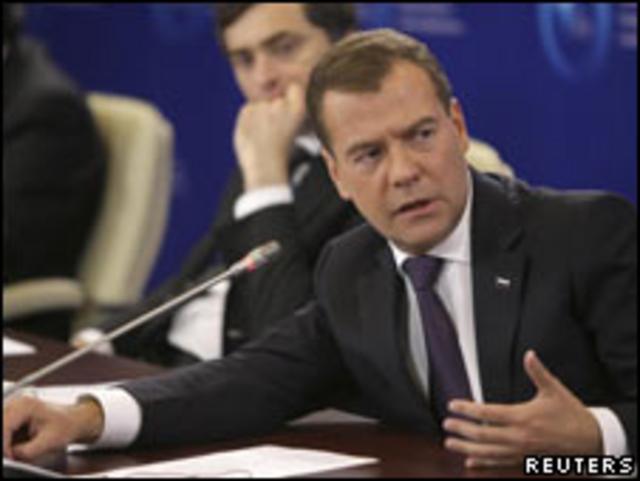 Президент РФ Дмтрий Медведев на встрече с политологами в Ярославле