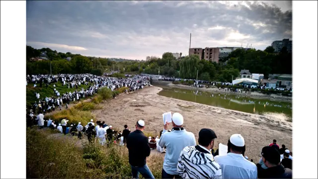 Празднование Рош-а-Шаны в Умани, Черкесская область, Украина