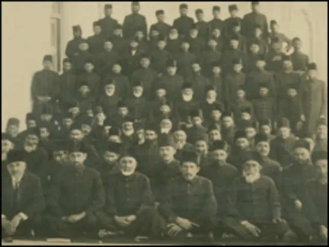 اعضای مجلس اول (۱۳۱۰-۱۳۱۲) همه انتصابی بودند