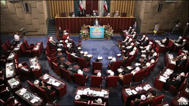 İranın Milli Məclisinə və Üləmalar Şurasına seçkilər fevralın 26-da keçiriləcək.