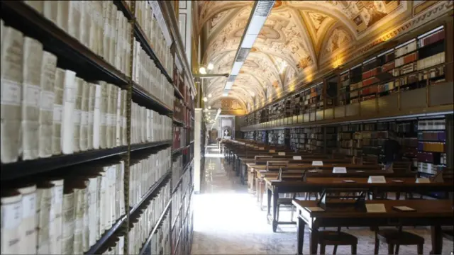 Thư viện Vatican thuộc hàng cổ nhất thế giới, sẽ mở trở lại vào tuần tới cho các học giả vào nghiên cứu, sau ba năm đóng cửa để tu sửa.
