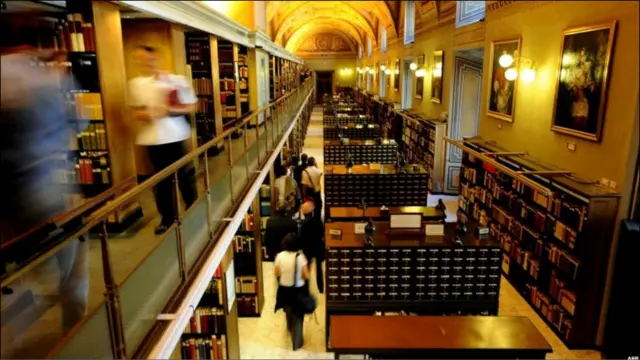 Chừng 4.000 đến 5.000 học giả được phép vào nghiên cứu trong thư viện này mỗi năm. Việc vào thư viện chỉ giới hạn trong khuôn khổ nghiên cứu ở cấp sau đại học.