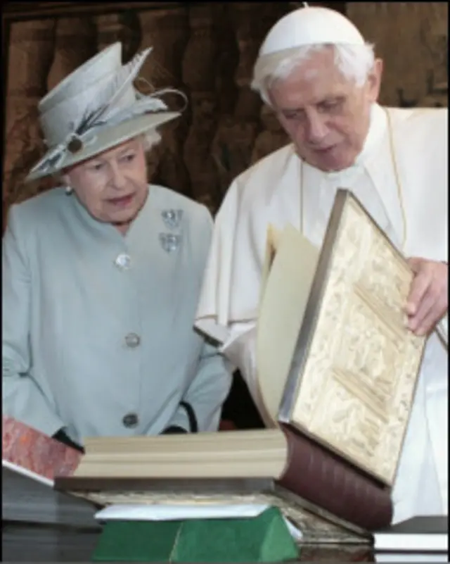 پوپ بینیڈکٹ