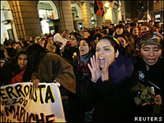 Manifestación en favor de los mapuches realizada en Santiago a principios de septiembre