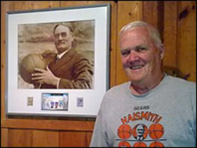 El pueblo natal de Naismith reconoce a su héroe