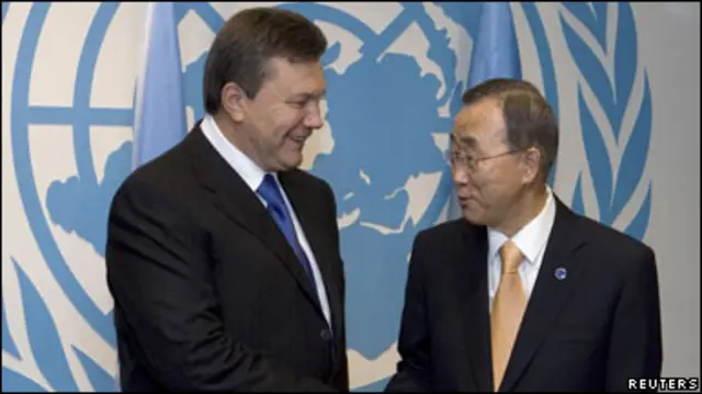 Віктор Янукович і Генеральний Секретар ООН Бан Кі-Мун