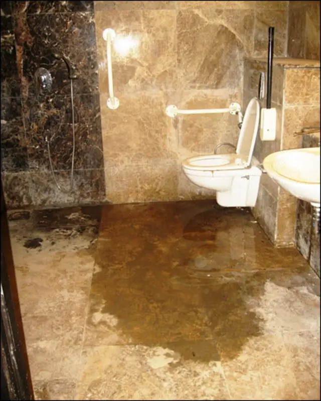 نیوزی لینڈ اولمپک کمیٹی کے صدر مائیک سٹینلے نے کہا ہے کہ رہائشی سہولیات اور دیگر خدشات کے باعث نیوزی لینڈ کے کھلاڑی اب دہلی اٹھائیس ستمبر کو پہنچے گے۔