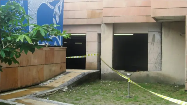 کھیل گاؤں کا آج یعنی جمعرات کو افتتاح ہو رہا ہے۔ کھیل گاؤں کے حوالے سے صفائی اور سکیورٹی کے بارے میں مختلف ممالک کو تحفظات ہیں۔