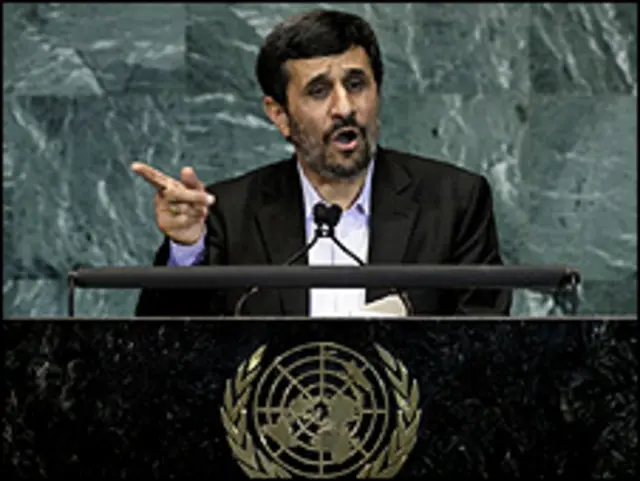 محمود احمدی نژاد در نطق خود از ساختار نظم جهانی انتقاد کرد