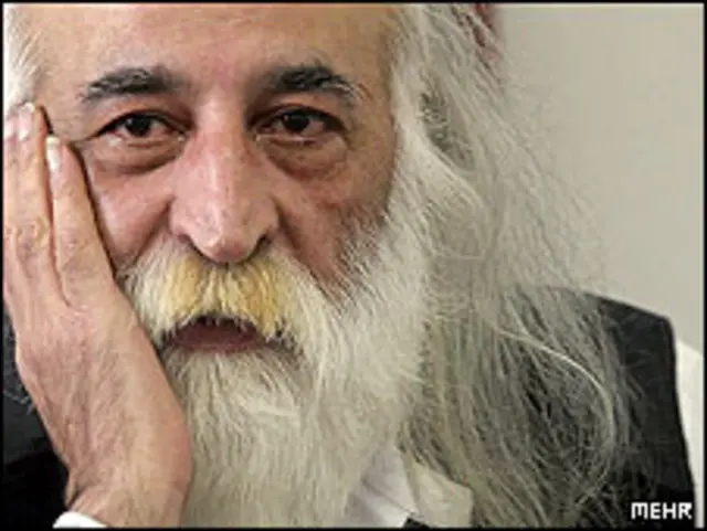 محمدرضا لطفی چند سالی است که به ایران بازگشته است