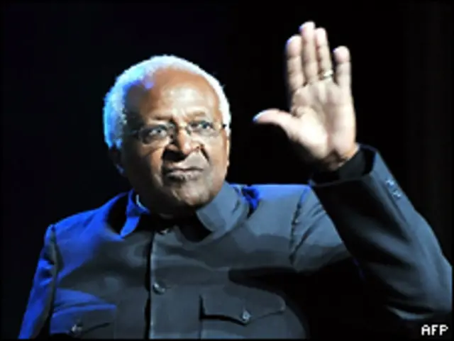 архиепископ Десмонд Туту