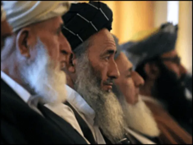 د سولې عالي شوری