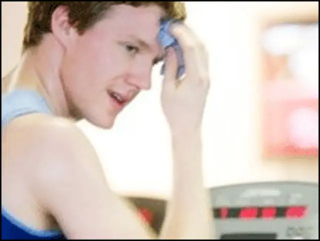 Hombre sudando (SPL)