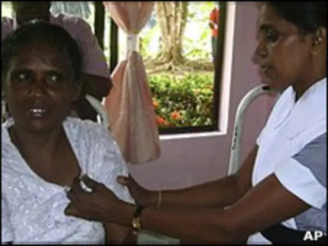 خانم آریاواثی در بیمارستان