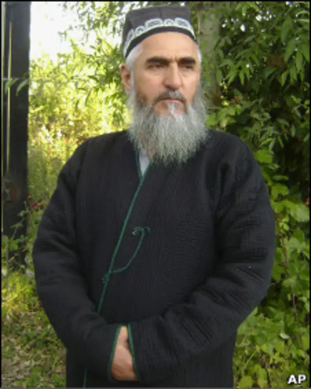 Мирзохуджа Ахмадов