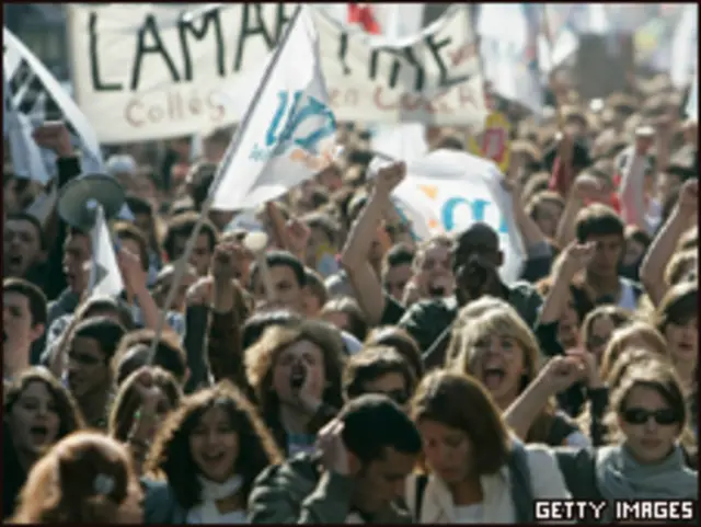 Estudantes protestam na França