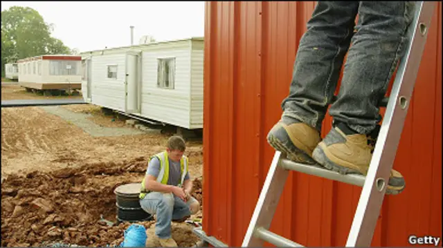 Українські заробітчани за кордоном