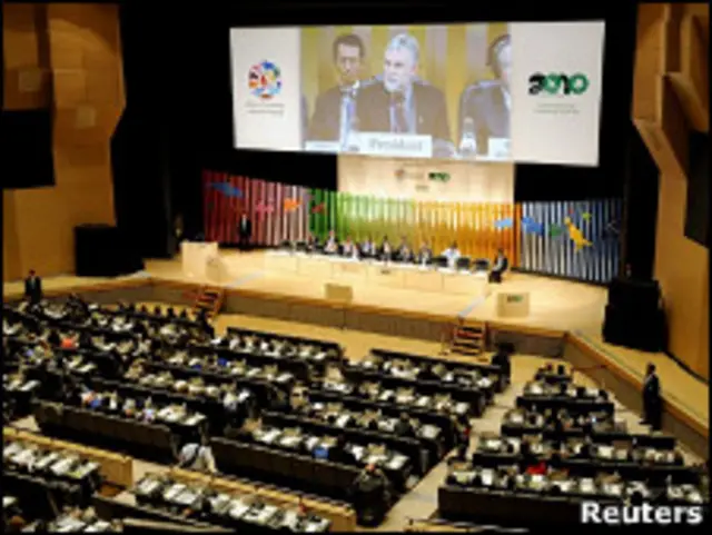 Representantes de 123 países participam da conferência. Foto: Reuters