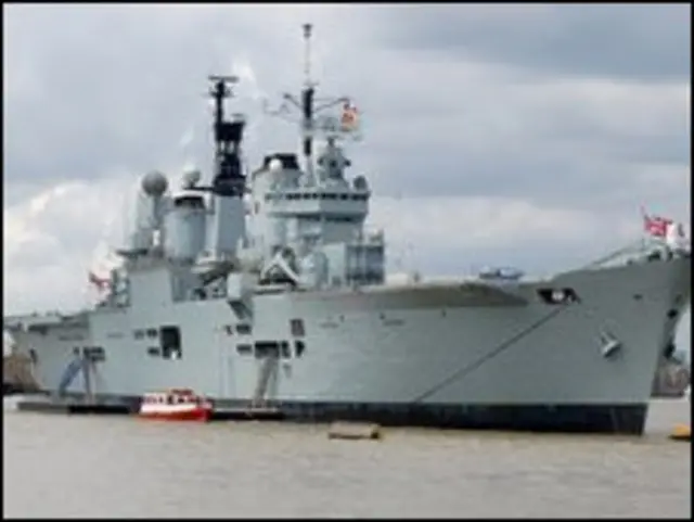 Авианосец "Арк Ройал" 