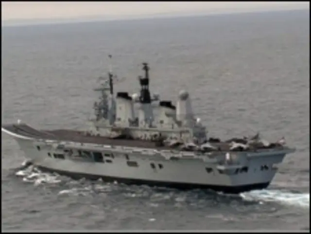 英国皇家海军旗舰皇家方舟号航空母舰