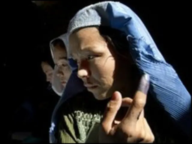 Sebagian warga Afghanistan menganggap sepi ancaman terhadap pemilih