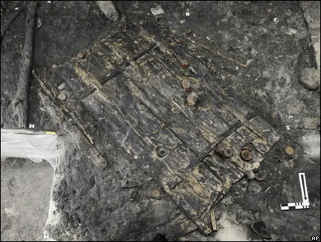 Самая старая дверь Европы