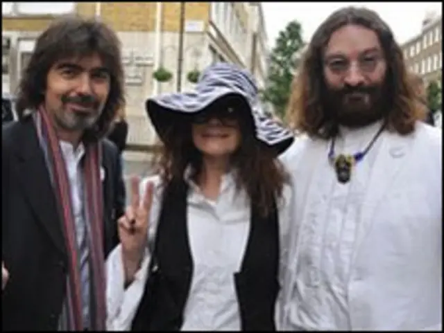 Da esquerda para direita: Glen Knowler, Samantha Trew, Alastair Trew