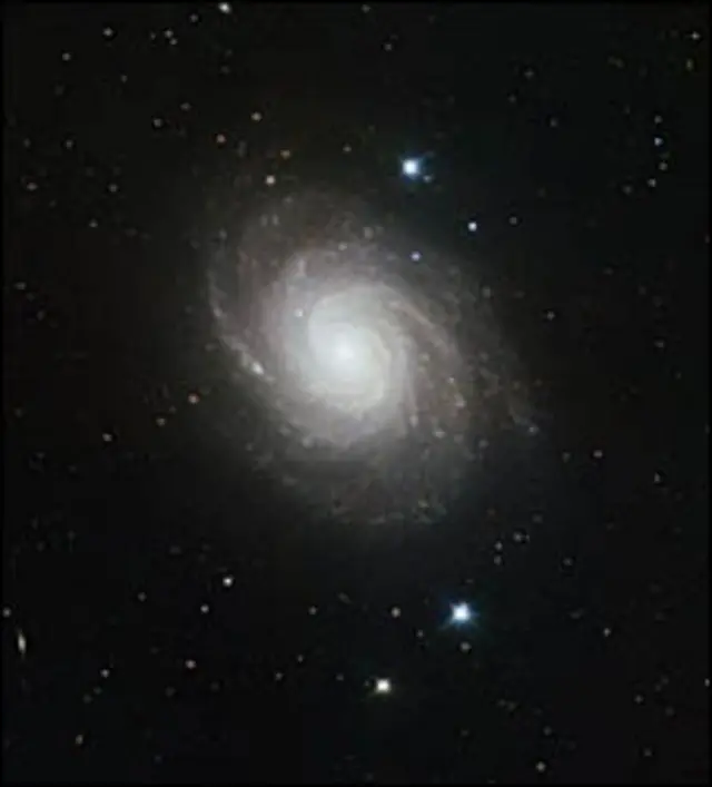 A galáxia NGC 4030