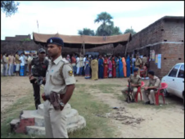 अतिसंवेदनशील मतदान केंद्रों पर सुरक्षा का खास ख्याल रखा गया है